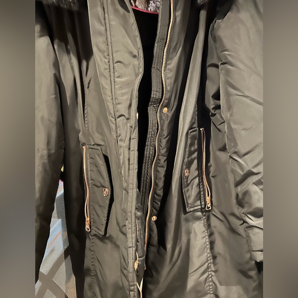 JESSICA SIMPSON WINTER COAT FAUX FUR HOOD - Picture 3 of 5